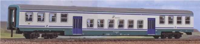 Passenger car 2nd class for Regional service in XMPR livery<br /><a href='images/pictures/ACME/acme50085.jpg' target='_blank'>Full size image</a>